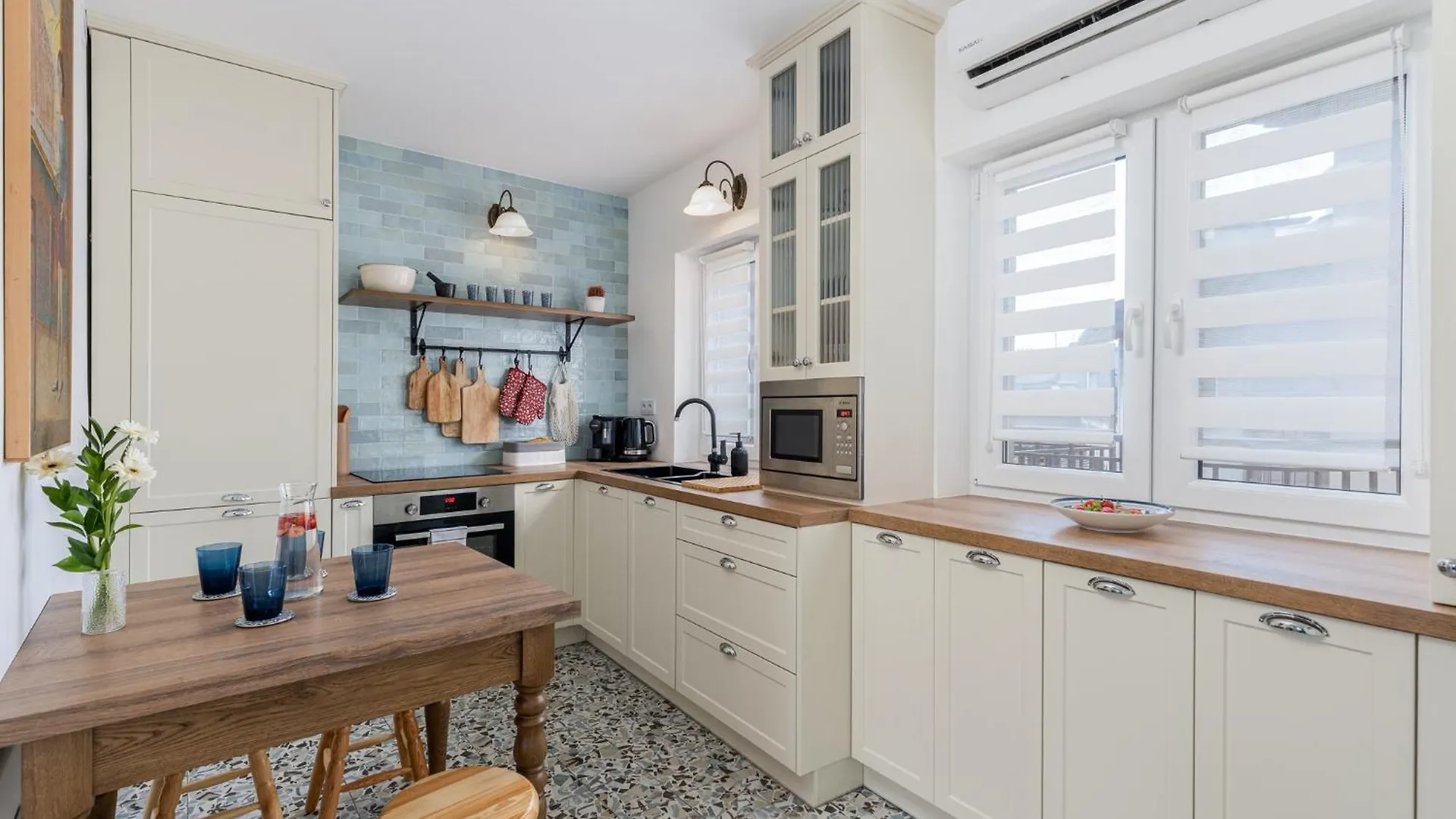 Luxury Apartment In A Truly Perfect Location Krakow Poland